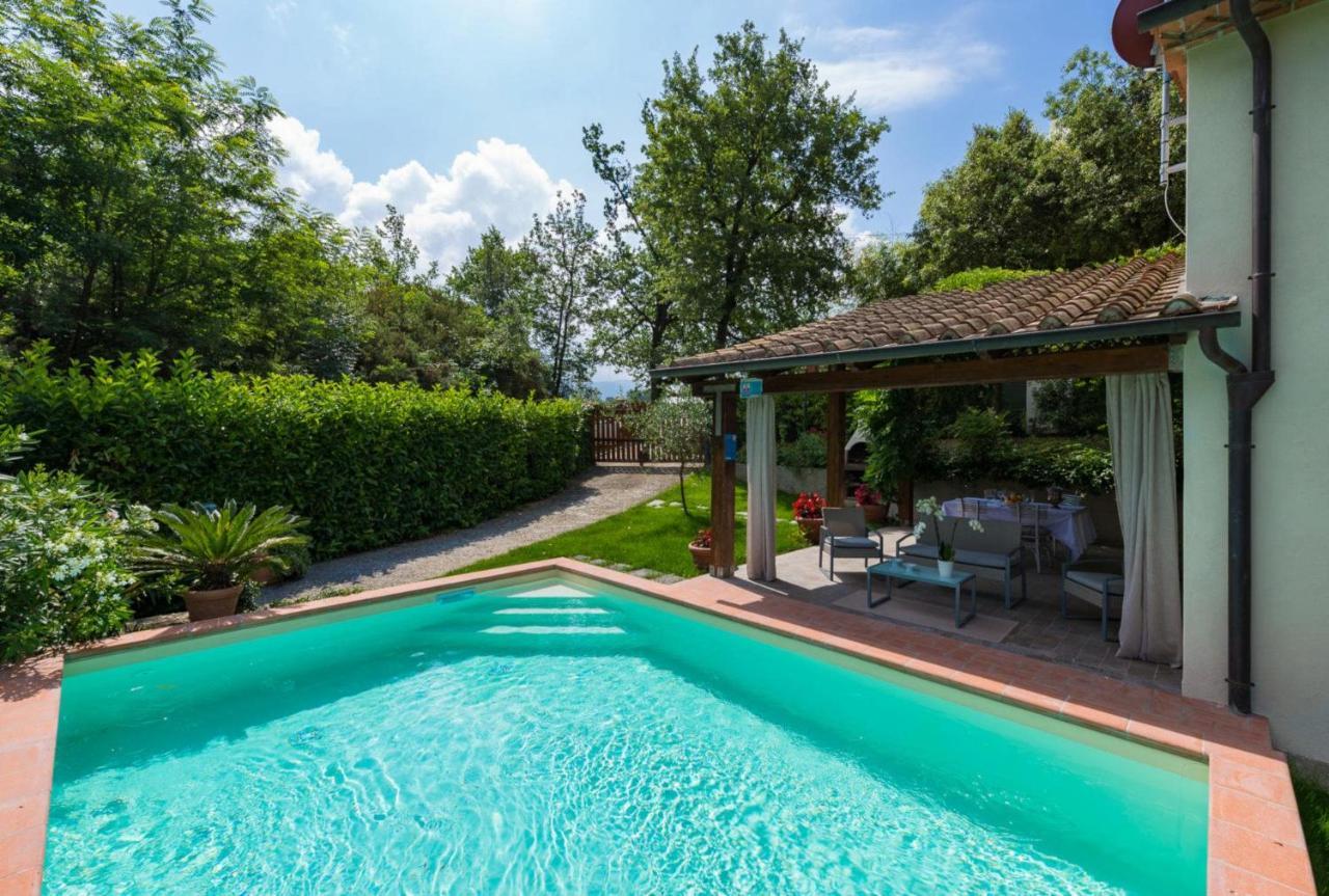 Villa Con Piscina Esclusiva Nel Verde Lucca Exteriér fotografie